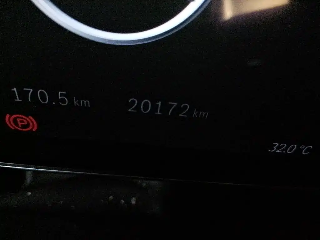 Mercedes-Benz EQE — миниатюра 13