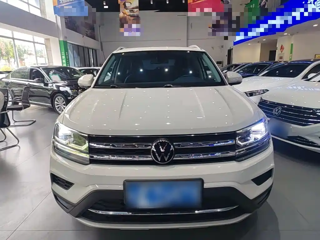 Volkswagen Tharu — миниатюра 3