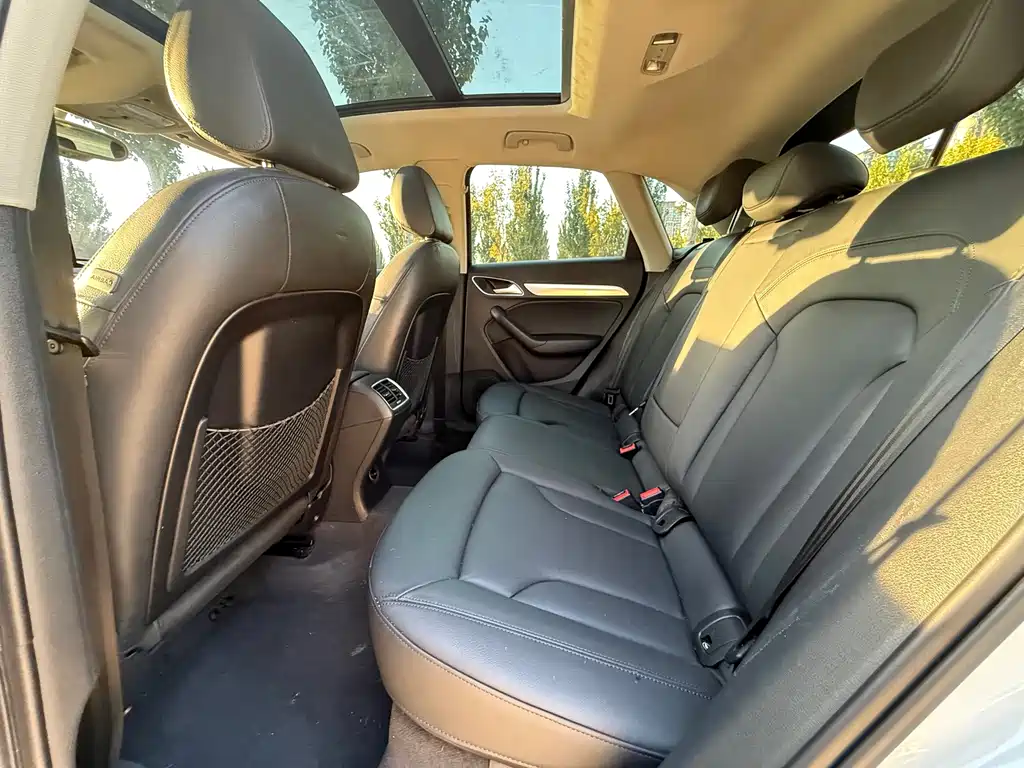 Audi Q3 — миниатюра 5