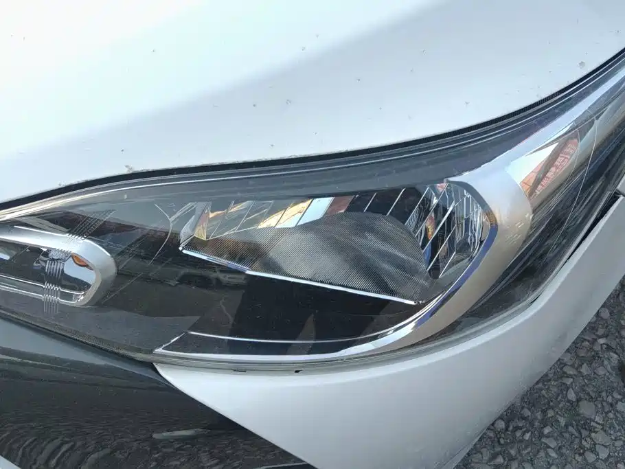 Toyota Yaris L — миниатюра 5