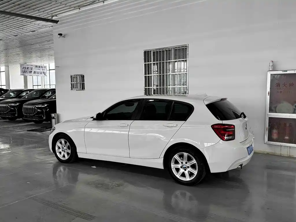 BMW 1 Series (Import) — миниатюра 3