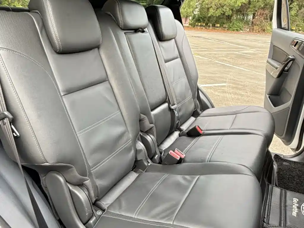 Ford Everest — миниатюра 11