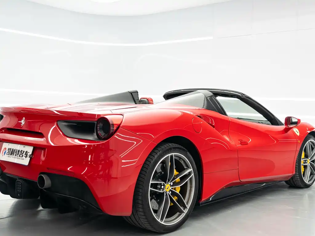Ferrari 488 488 Spider, фото 4