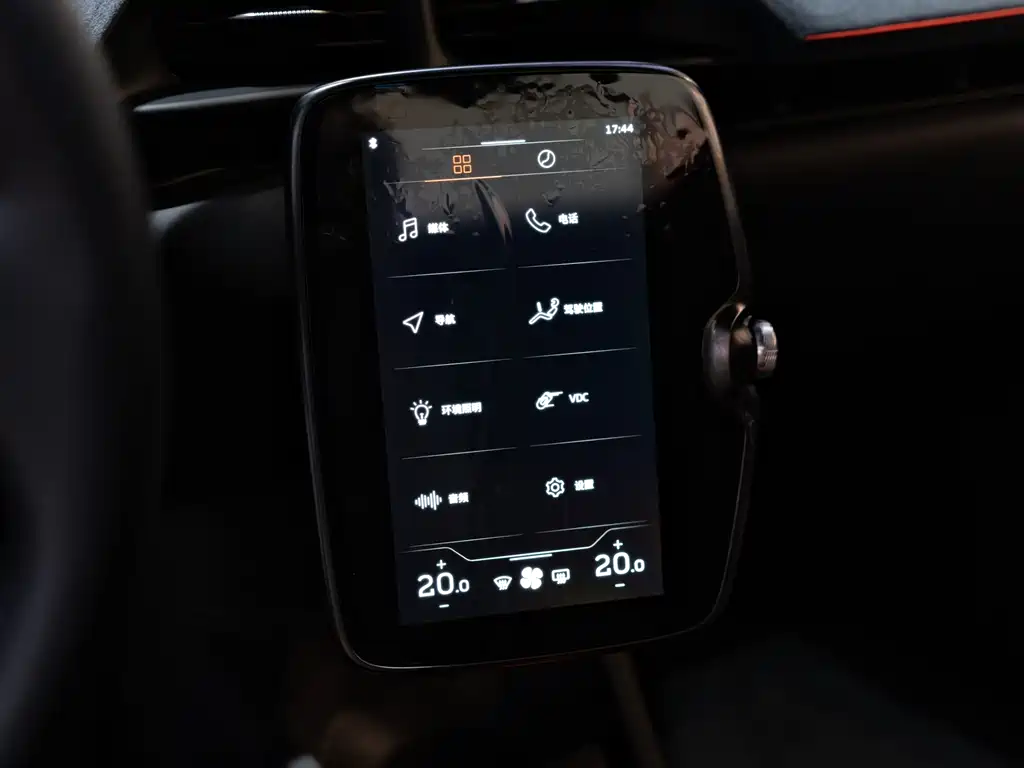 McLaren Artura — миниатюра 16