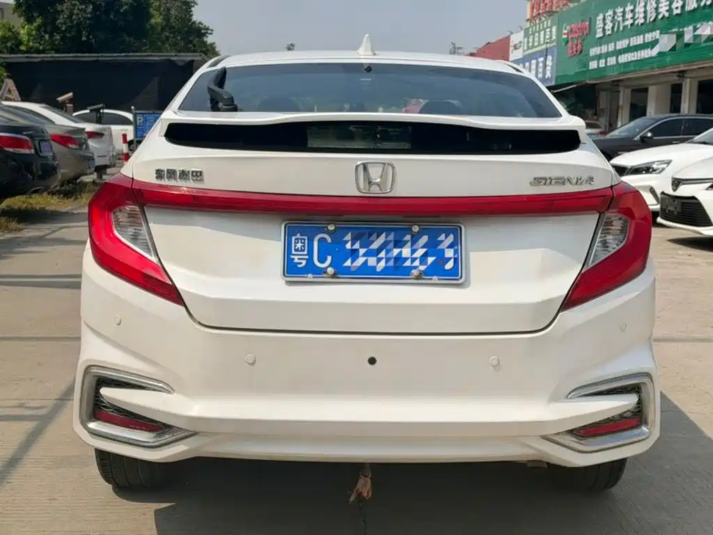Honda Gienia — миниатюра 5