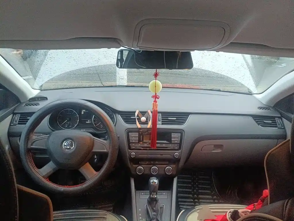 Skoda Octavia — миниатюра 10