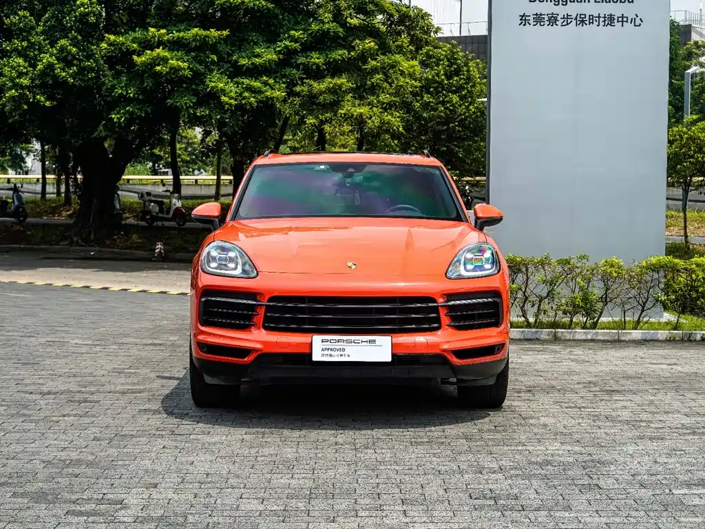 Porsche Cayenne — миниатюра 8