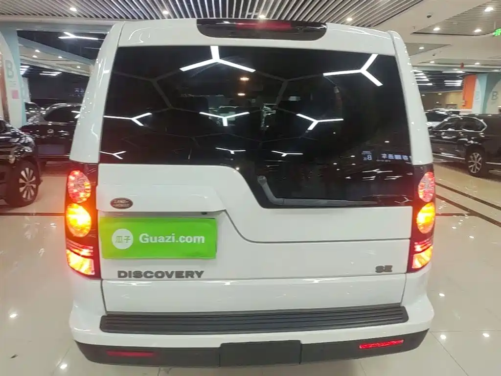 Land Rover Discovery 2015 3.0 SC V6 SE