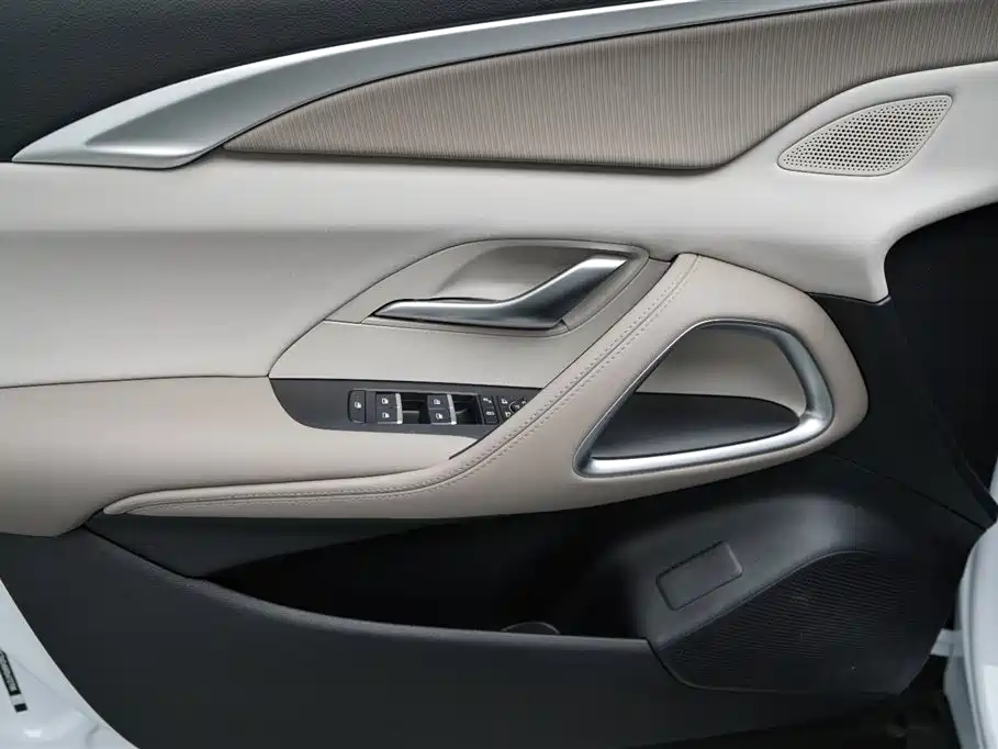 BYD Pro New Energy - фото 5