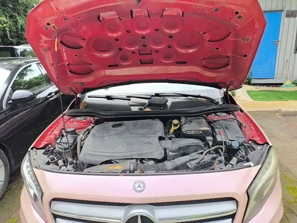Mercedes-Benz GLA — миниатюра 20