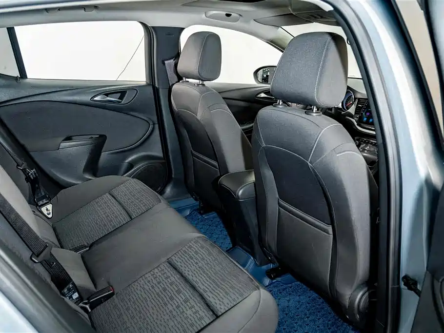 Buick Verano — миниатюра 21