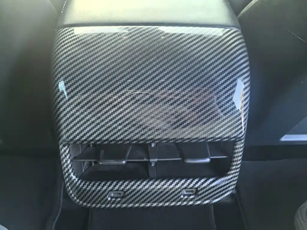 Tesla Model 3 — миниатюра 20
