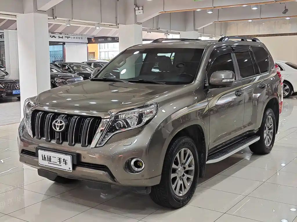 Toyota Land Cruiser Prado 2014 4.0L AT TX-L NAVI
