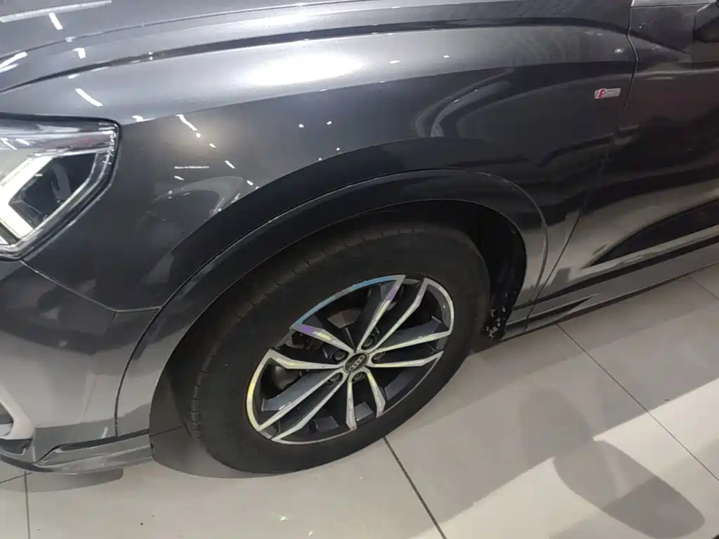 Audi Q3 — миниатюра 23