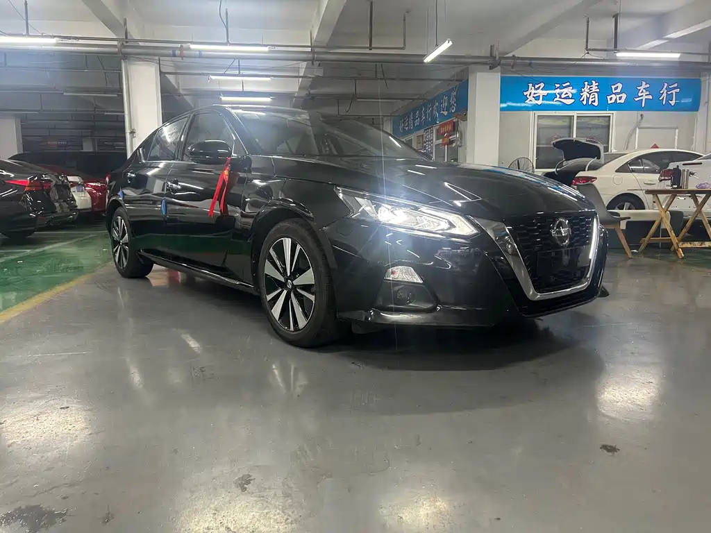 Nissan Altima 2020 2.0L XL Upper