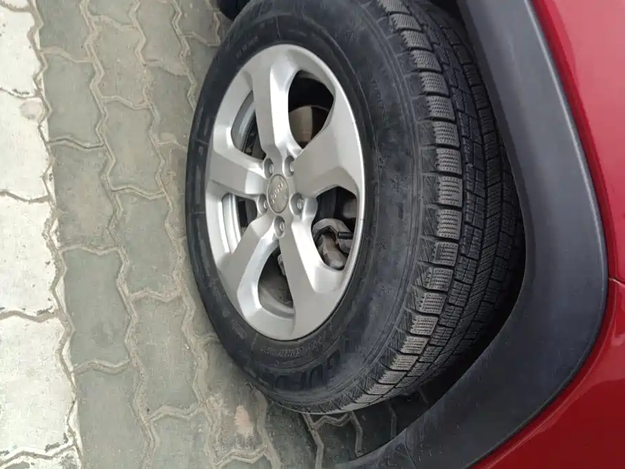 Jeep Compass — миниатюра 6