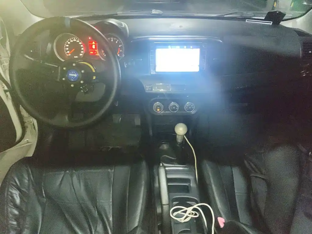 Mitsubishi Lancer EX — миниатюра 10