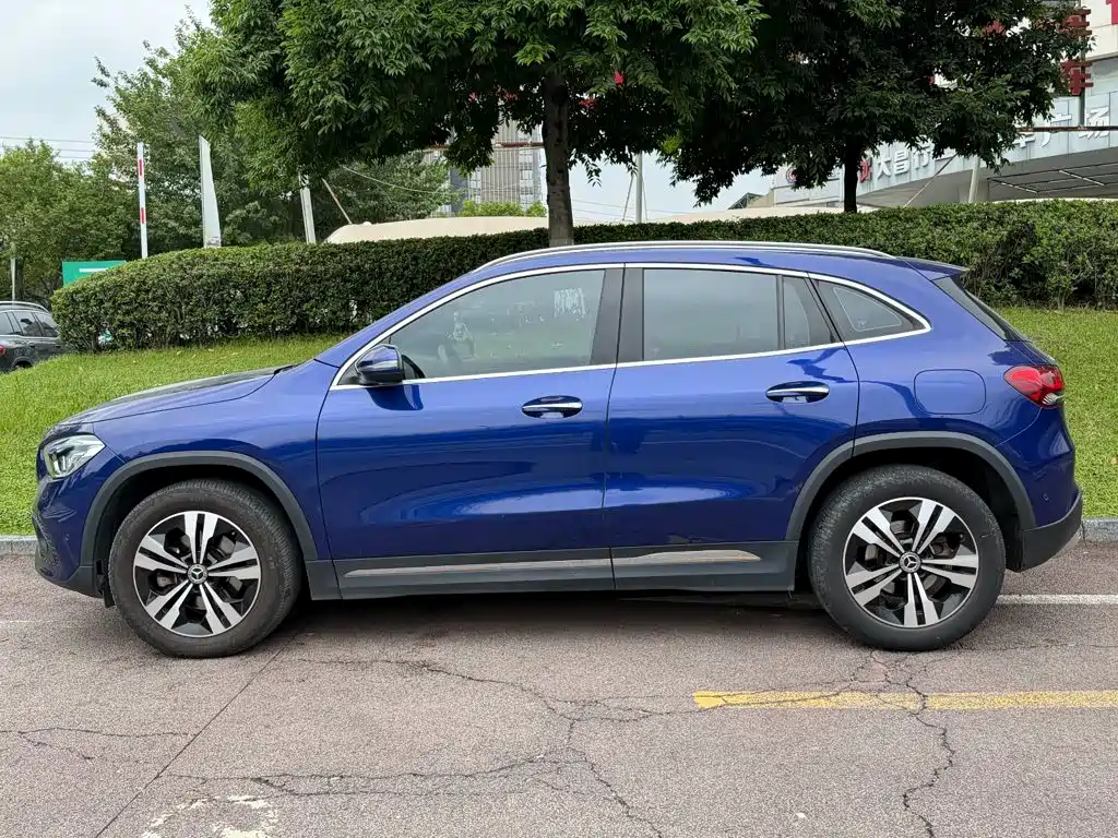 Mercedes-Benz GLA — миниатюра 3