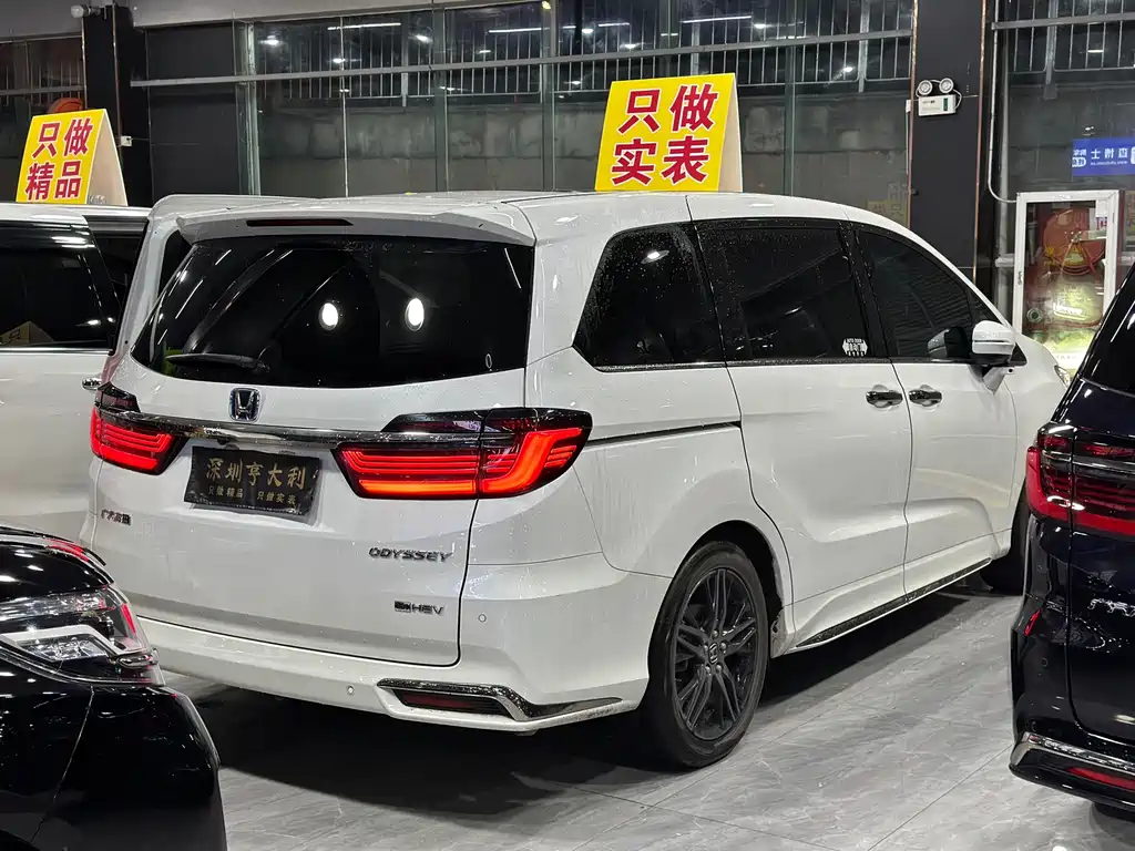 Honda Odyssey — миниатюра 4