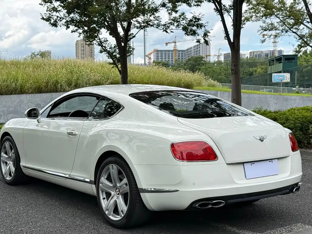 Bentley Continental — миниатюра 6