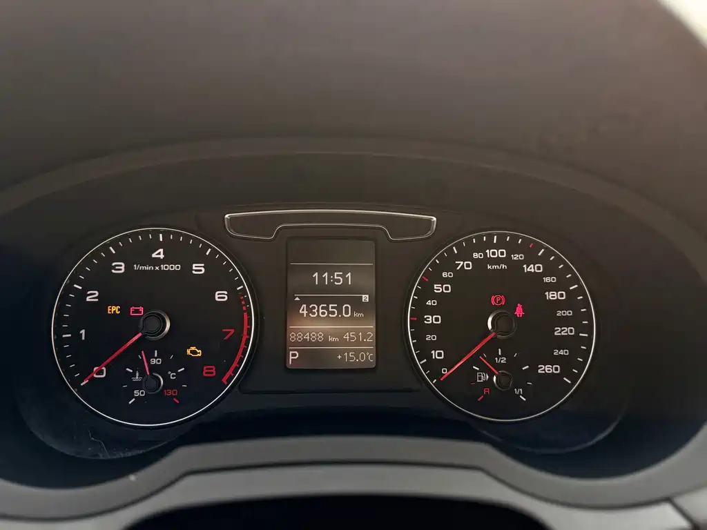 Audi Q3 — миниатюра 12