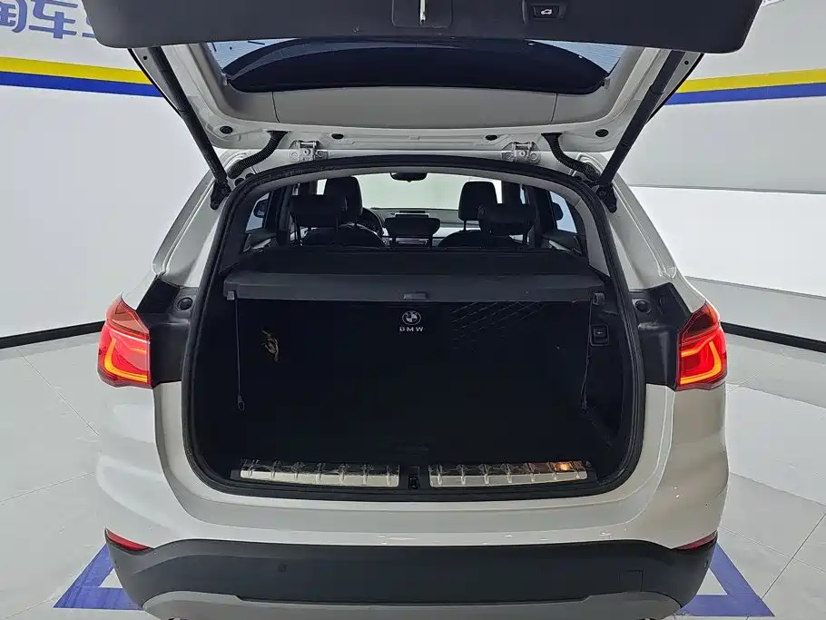 BMW X1 — миниатюра 4