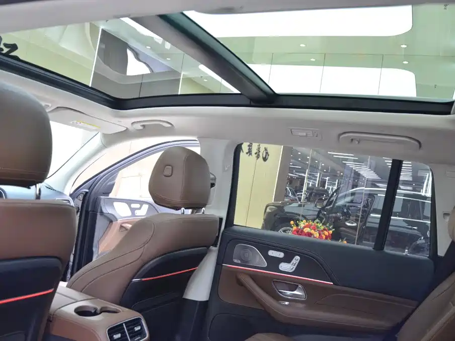 Mercedes-Benz GLS — миниатюра 17