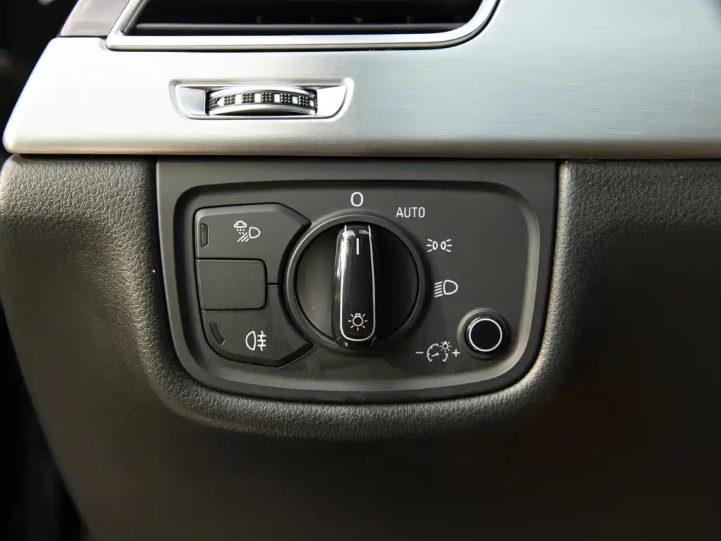 Audi A8 — миниатюра 17