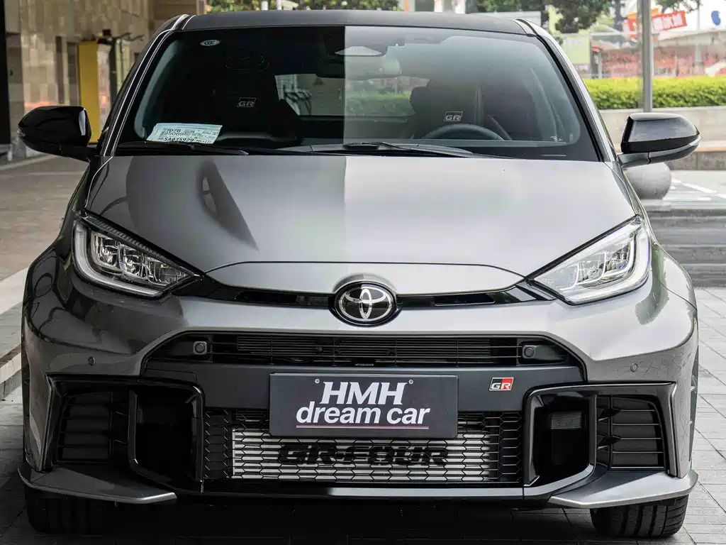 Toyota GR YARIS 2025 GR