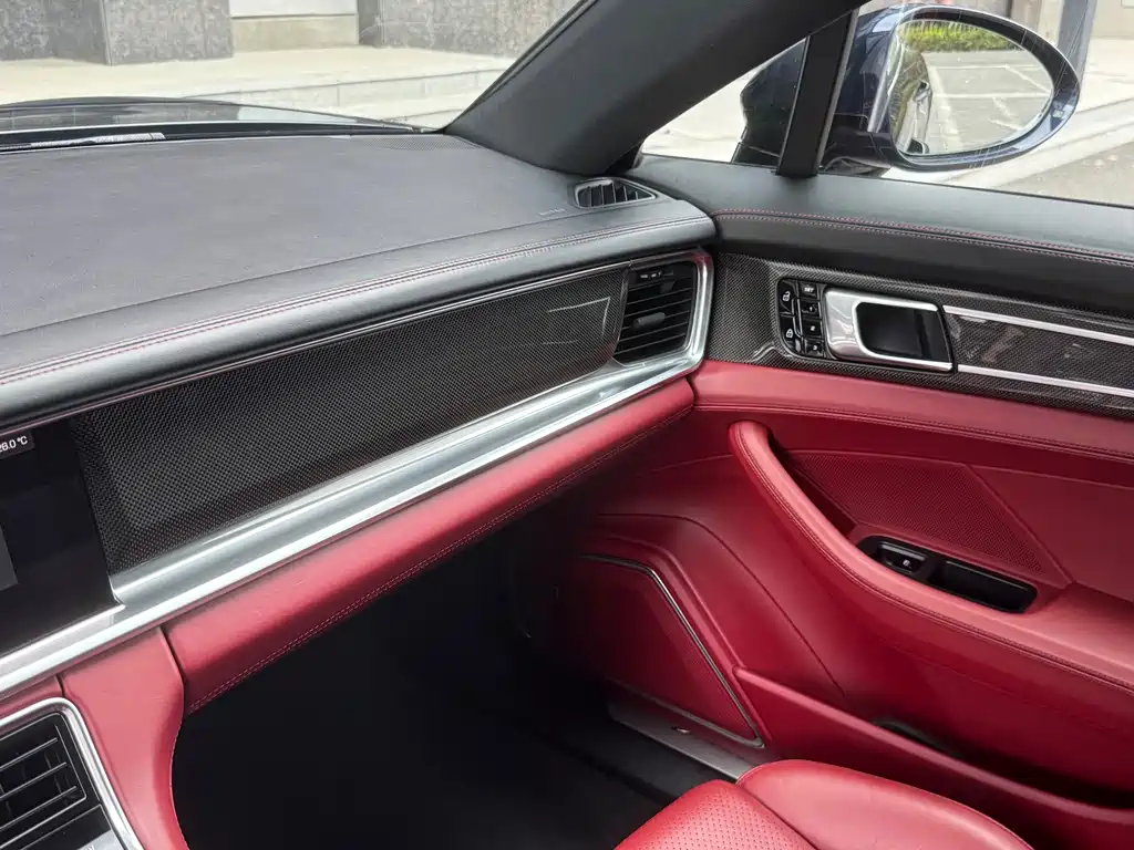 Porsche Panamera — миниатюра 10