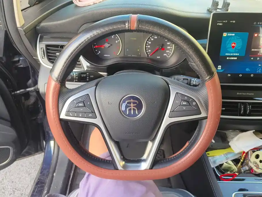 BYD MAX — миниатюра 15