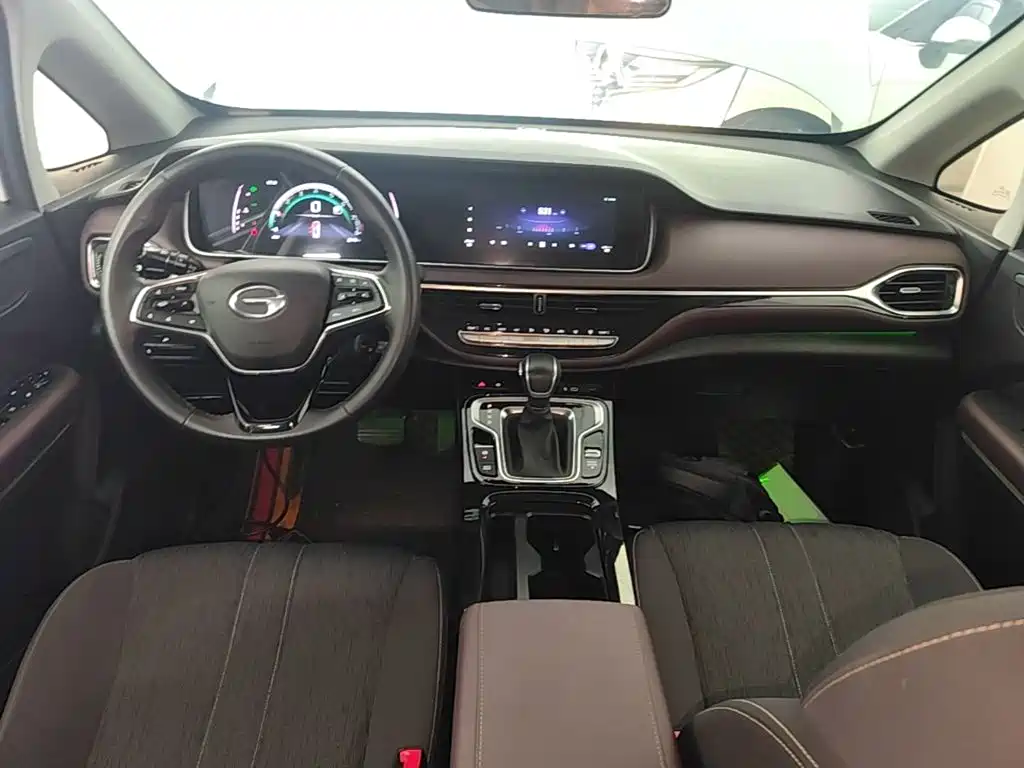 GAC Motor Trumpchi M6 — миниатюра 10
