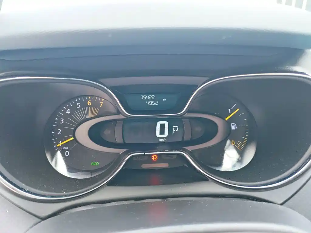 Renault Captur — миниатюра 5