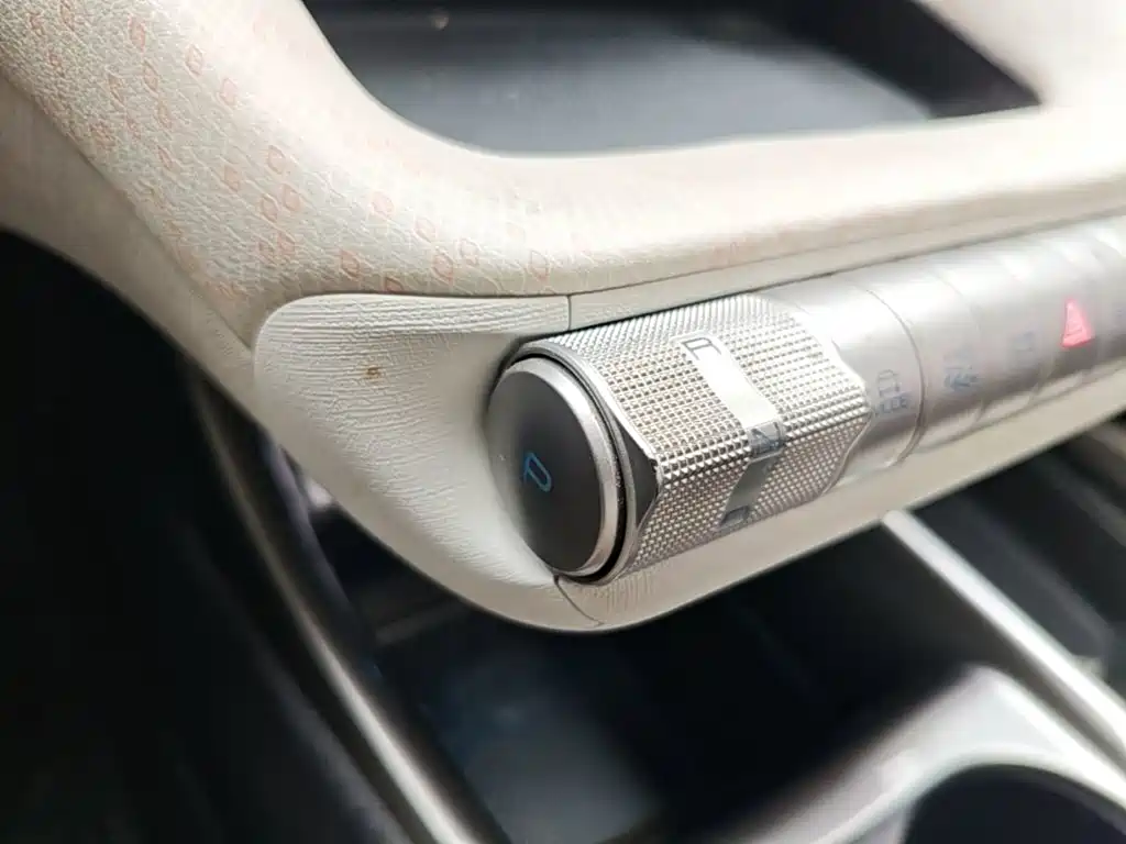 BYD Dolphin — миниатюра 14