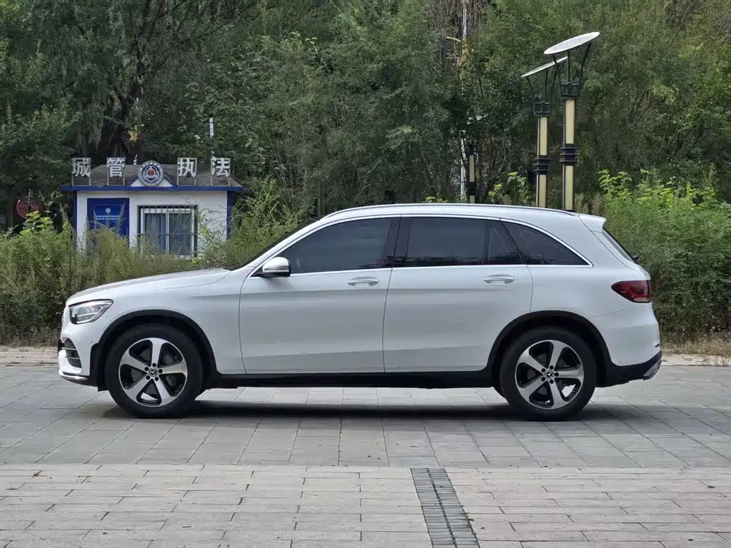 Mercedes-Benz GLC 2022 GLC 260 L 4MATIC