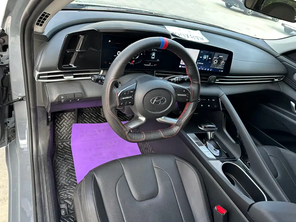 Hyundai Elantra 2022 1.5L CVT GLX Elite