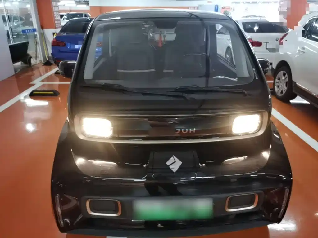 Baojun KiWi EV — миниатюра 3