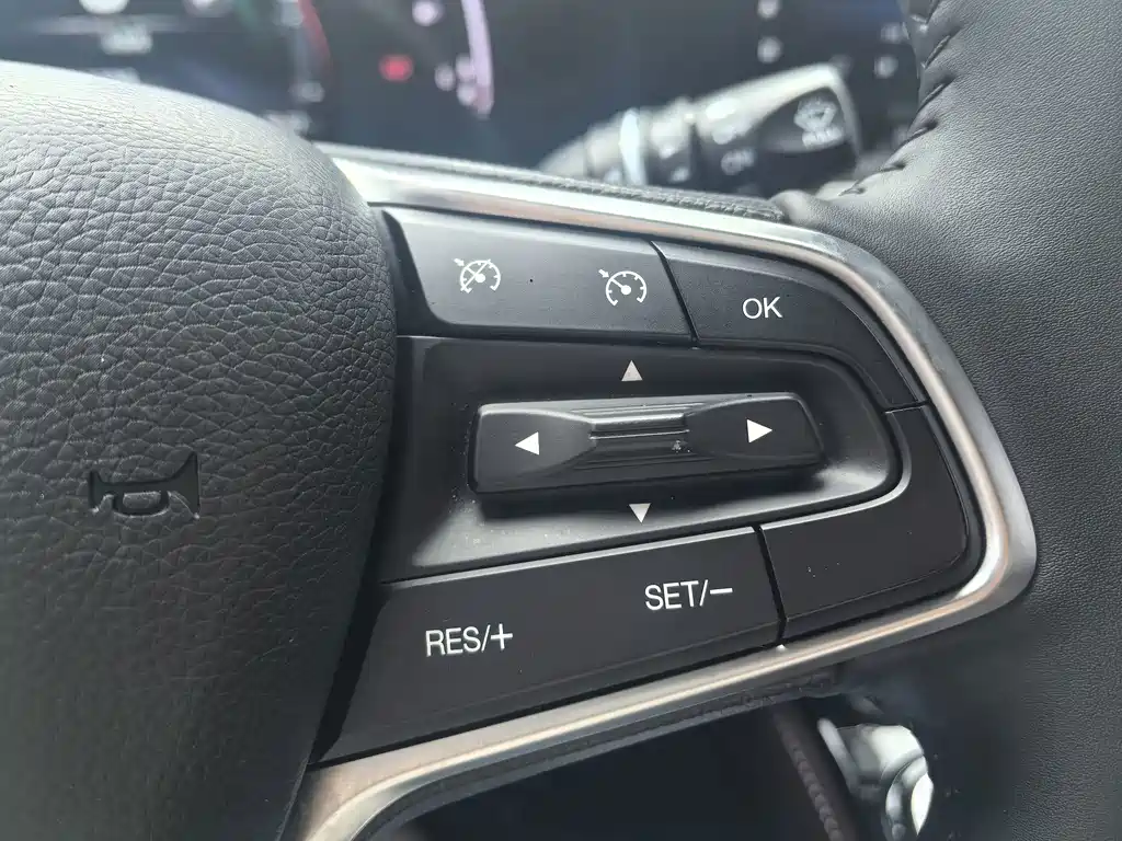 GAC Motor Trumpchi M6 — миниатюра 18