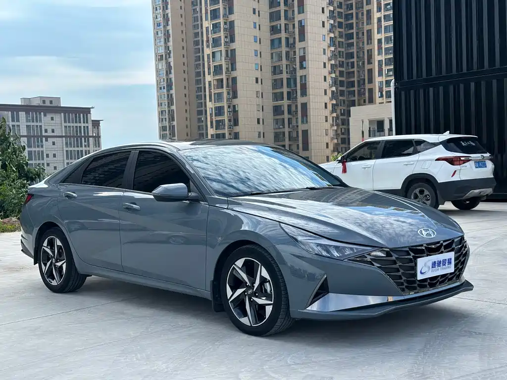 Hyundai Elantra 2022 1.5L CVT GLX Elite