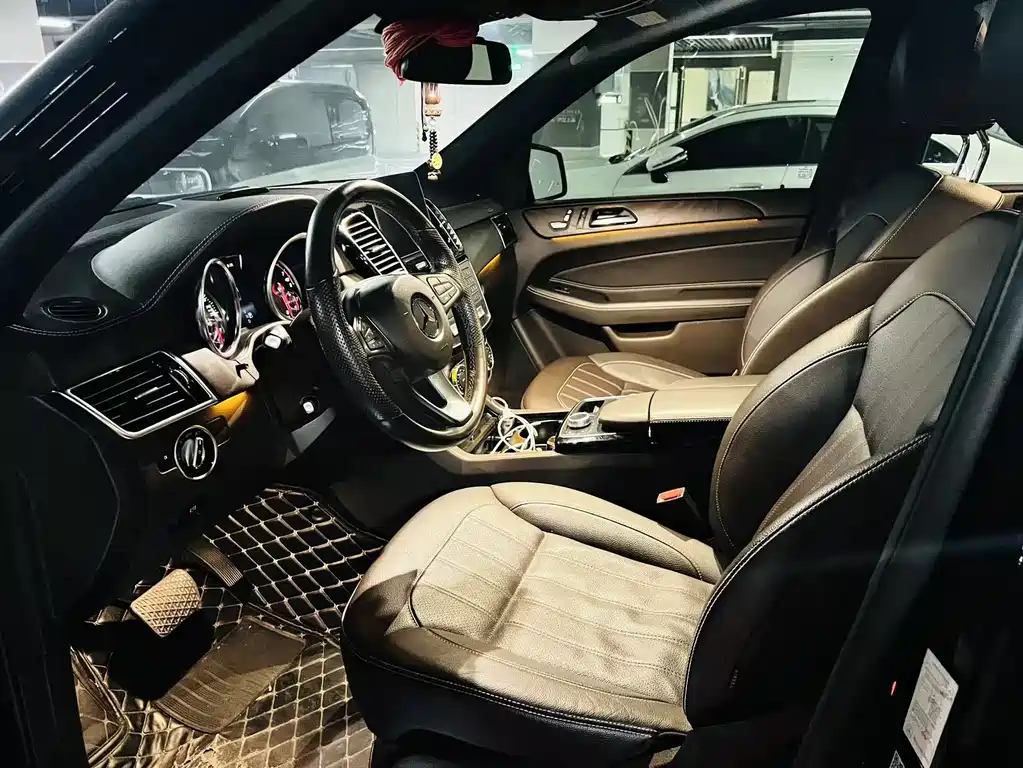 Mercedes-Benz GLE (Import) — миниатюра 4