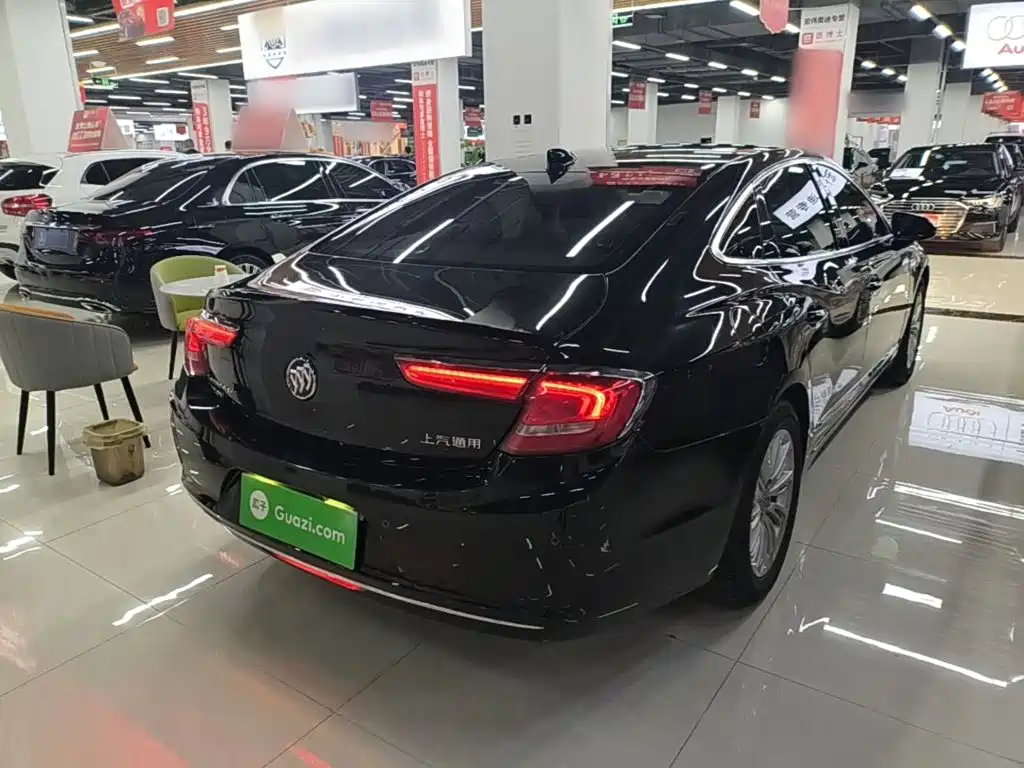 Buick LaCrosse — миниатюра 5
