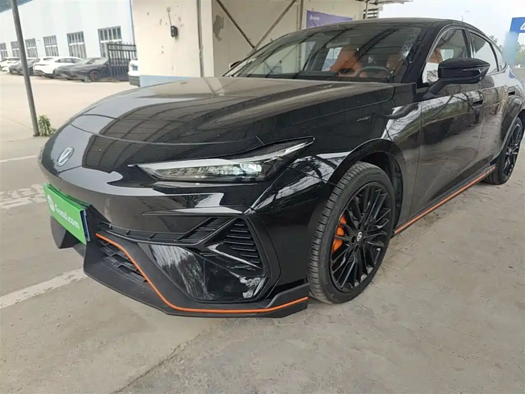 Changan UNI-V 2025