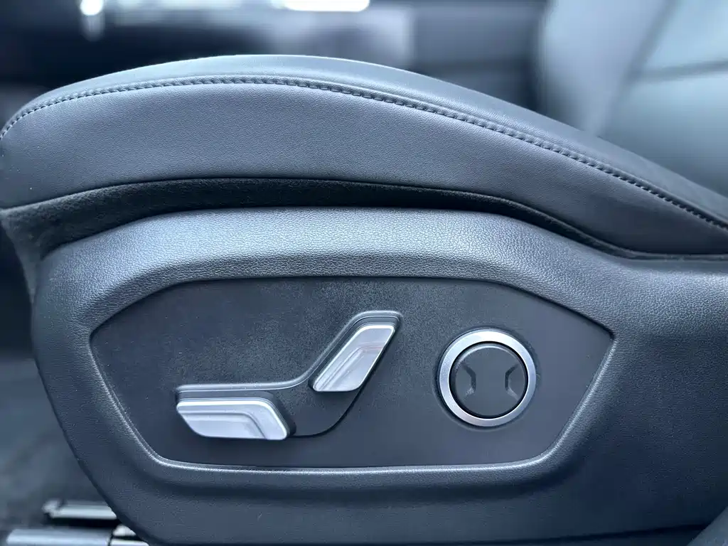 Hyundai Santa Fe — миниатюра 15