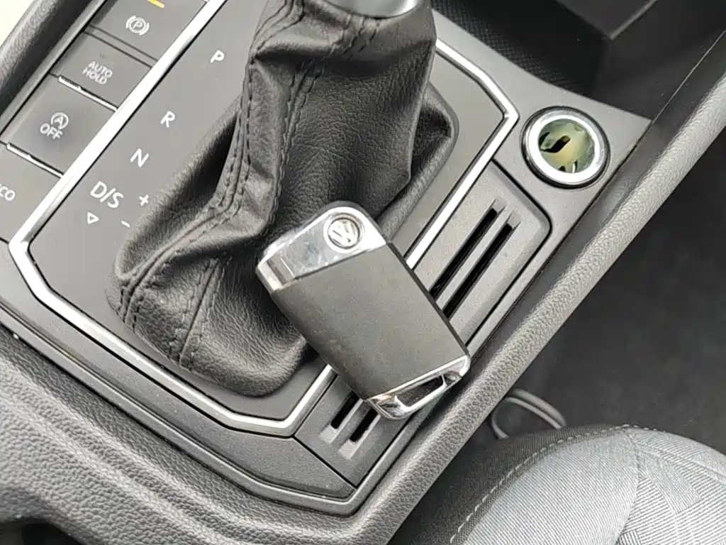 Volkswagen Lavida — миниатюра 9