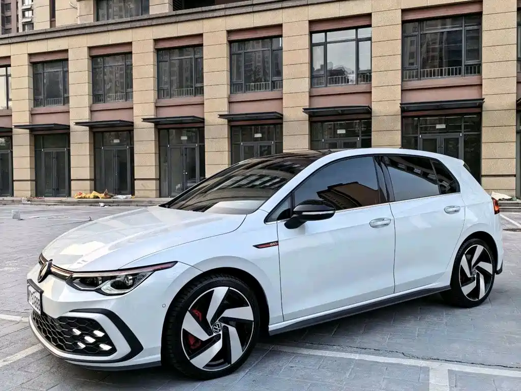 高尔夫GTI 2021款 改款 380TSI DSG GTI 2023