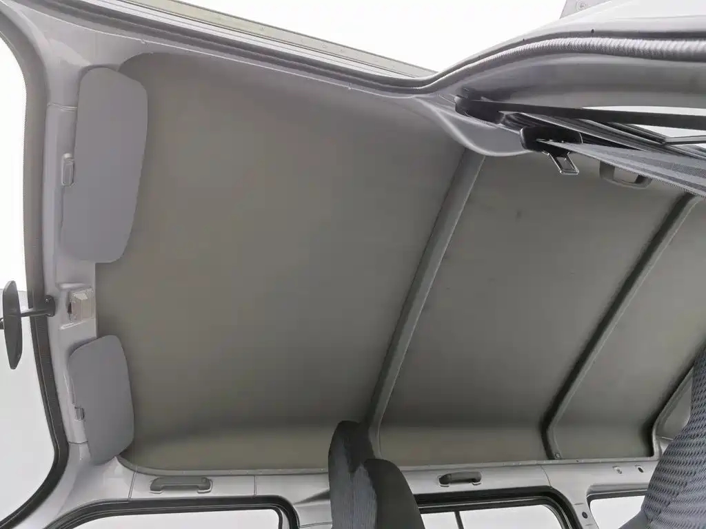 Wuling Zhiguang — миниатюра 14