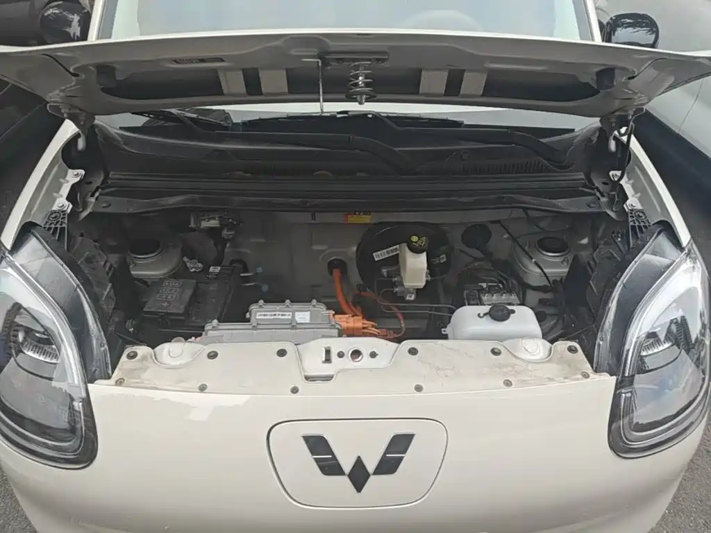 Wuling MINIEV — миниатюра 20