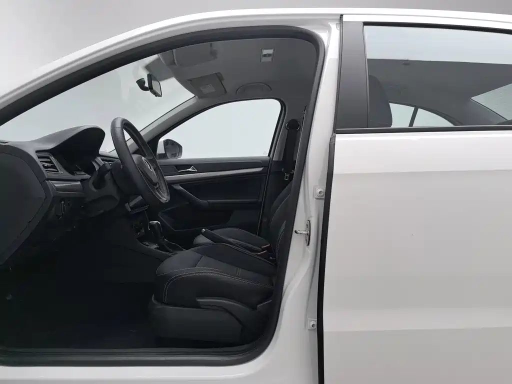 Volkswagen Lavida — миниатюра 10