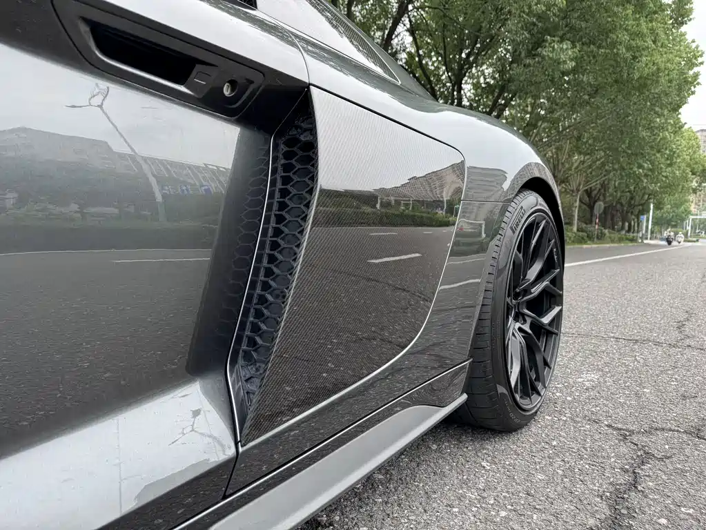 Audi R8 — миниатюра 15