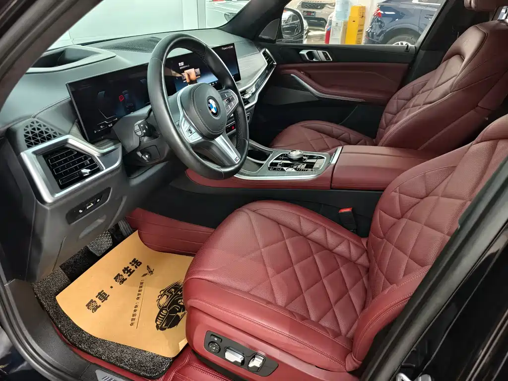 BMW X5 2023 xDrive 40Li M Sport